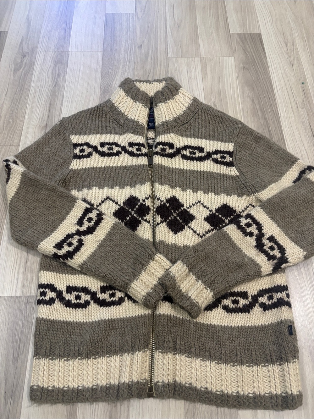 American Eagle Outfitters Wool Alpaca Gray & Cream Patterned Zip-Up Sweater Sz M - Picture 12 of 13